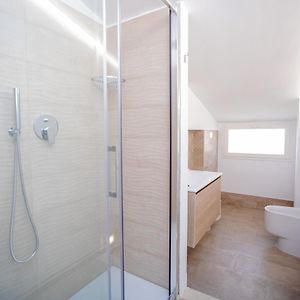 Private Bathroom King Room